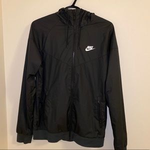 NIKE WINDBREAKER